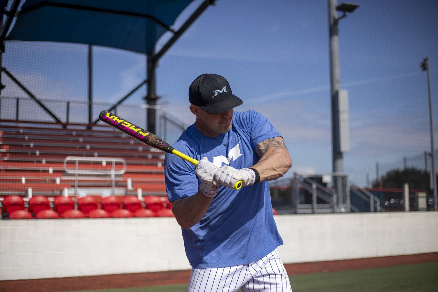 2026 Miken Freak Splatter 2-Piece Maxload USA/ASA Slowpitch Softball Bat - MSA6FRKL – Lifestyle Shot | Smash It Sports | ash,