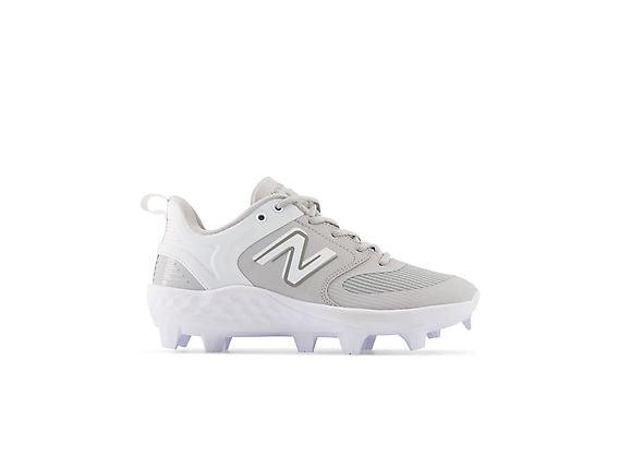 New balance VELO softball fastpitch womans newest cleats BRAND NEW