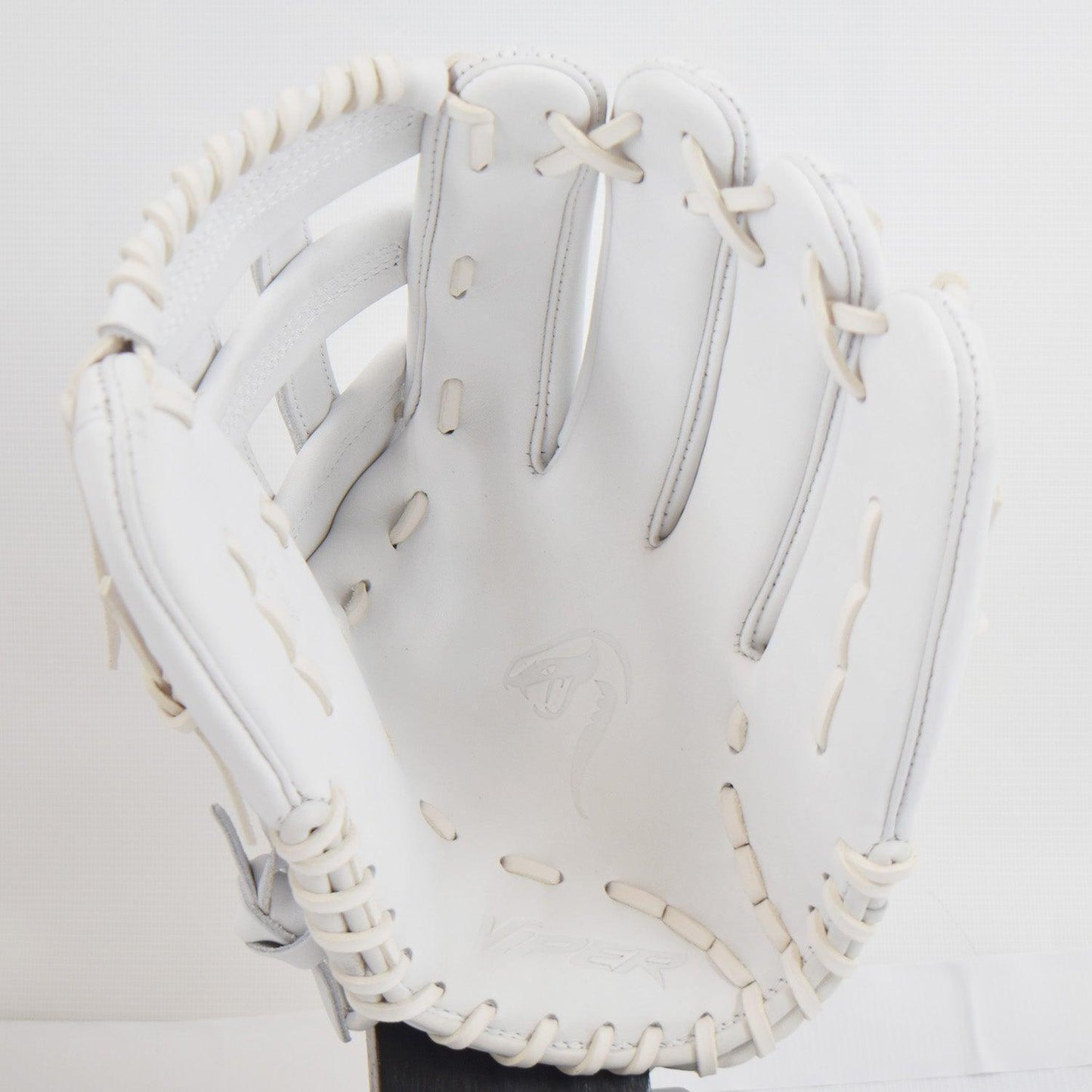 Viper Japanese Kip Leather Slowpitch Softball Fielding Glove Whiteout – Third View | Smash It Sports