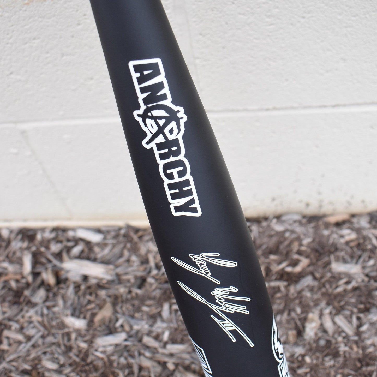 2024 Anarchy Cammed  1PC - 13" - 1oz End Load - SSUSA Senior Slowpitch Softball Bat ASPCAM24S – Product View | Smash It Spor