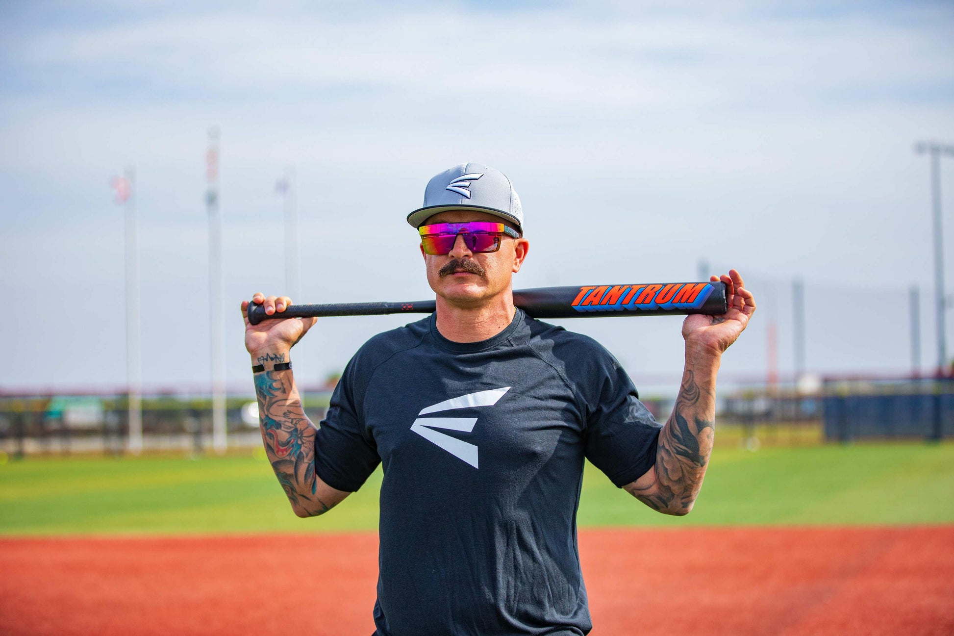2025 Easton Tantrum 12.5" 2-Piece Motherload USSSA Slowpitch Softball Bat - ESU5TNTX – Product View | Smash It Sports | usssa