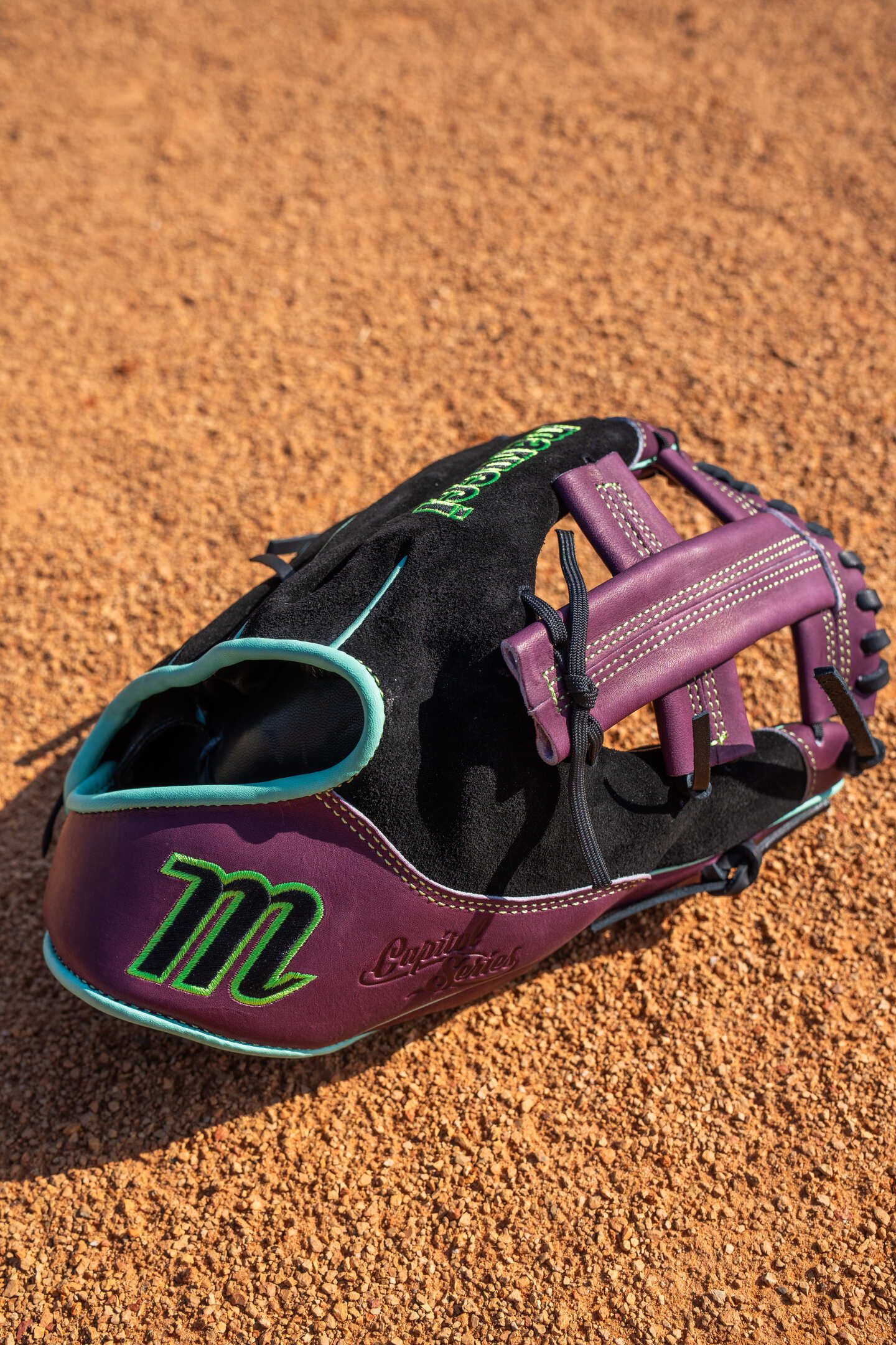 Marucci Capitol+ C Type SE23 11.5" Baseball Fielding Glove – Product View | Smash It Sports | leather, cowhide, kip