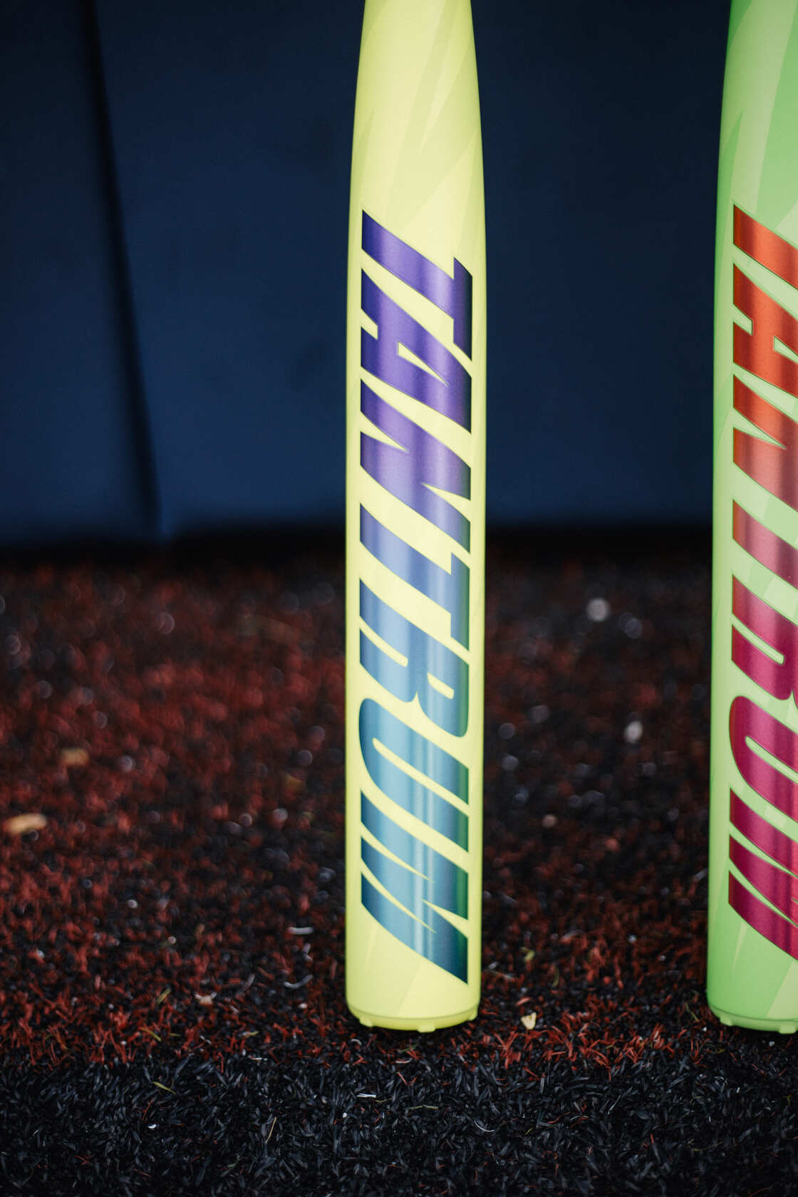 2026 Easton Tantrum 2-Piece Balanced USSSA Slowpitch Softball Bat - ESU6TNTB