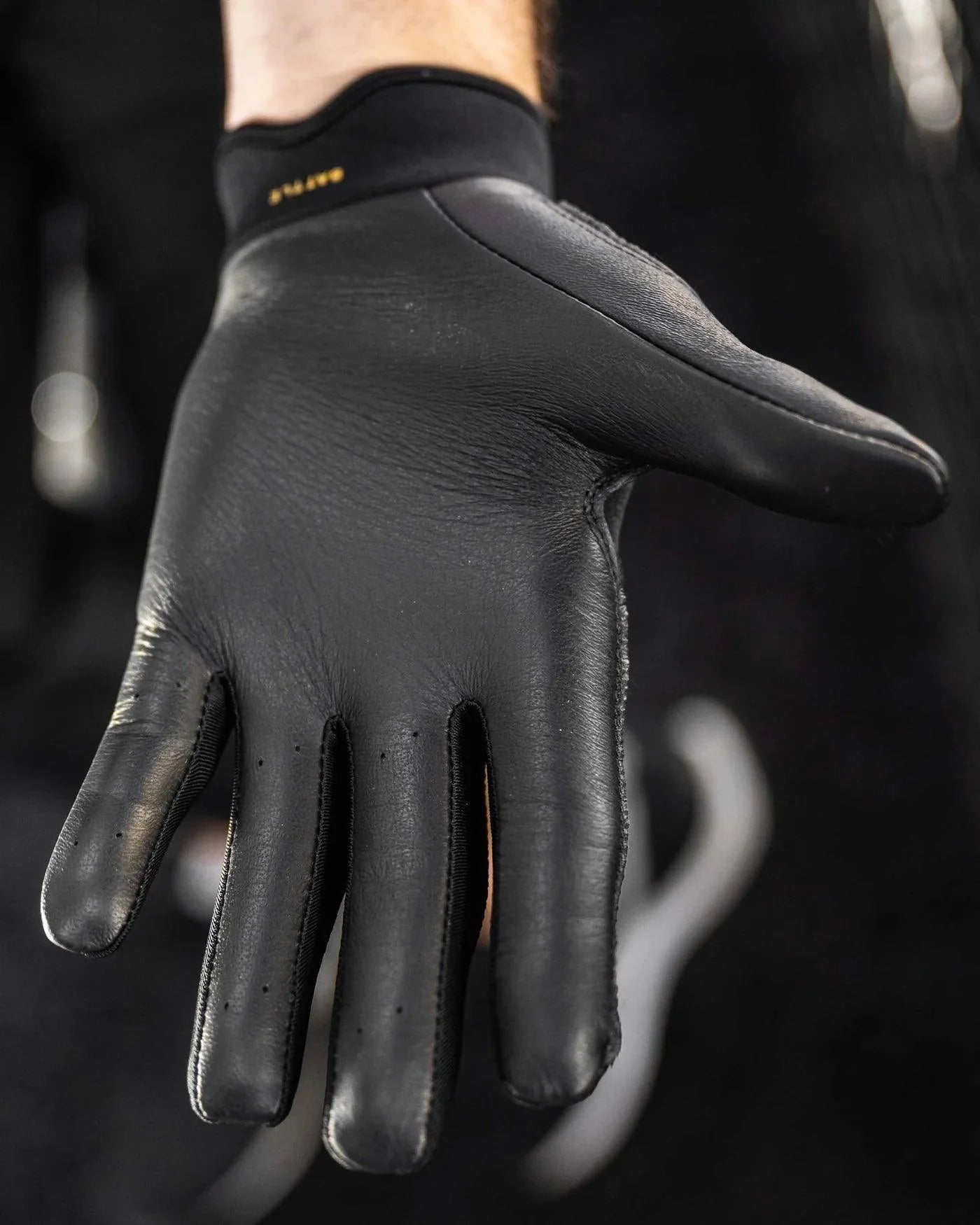 Warstic IK3 Pro Short Cuff Batting Gloves "Black"