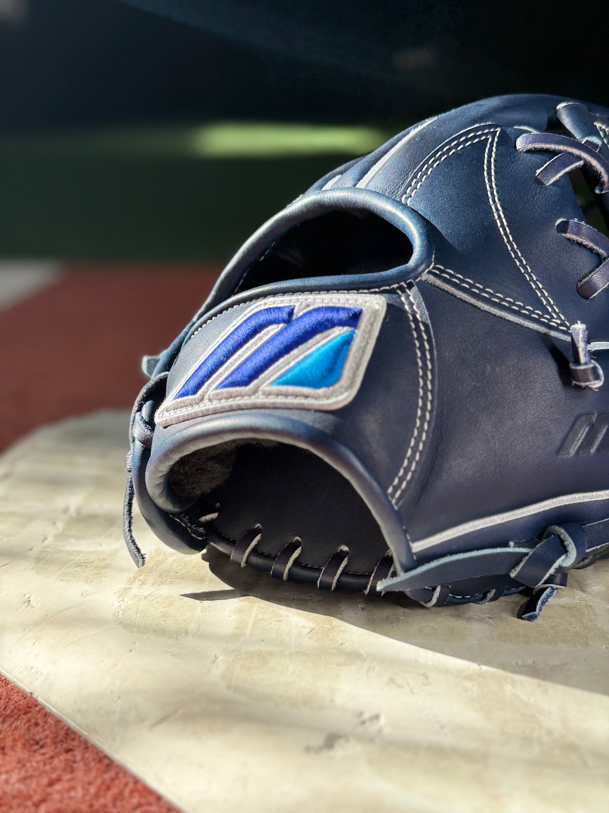 Mizuno Monogram M 11.5" Baseball Fielding Glove - GMP-120MM 120TH MONOGRAM M – Product View | Smash It Sports | leather, stee