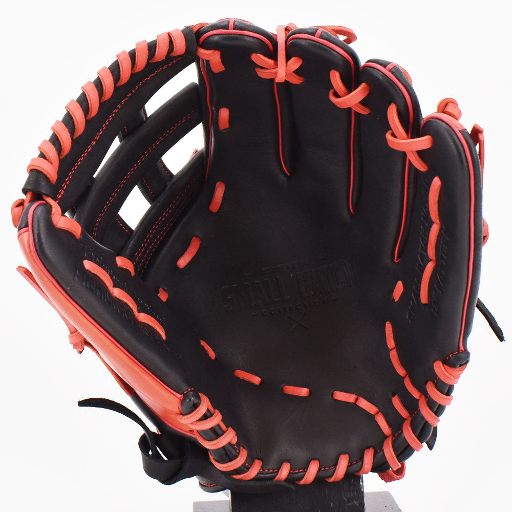 Easton Small Batch No. 60 Slowpitch Glove Black/Red