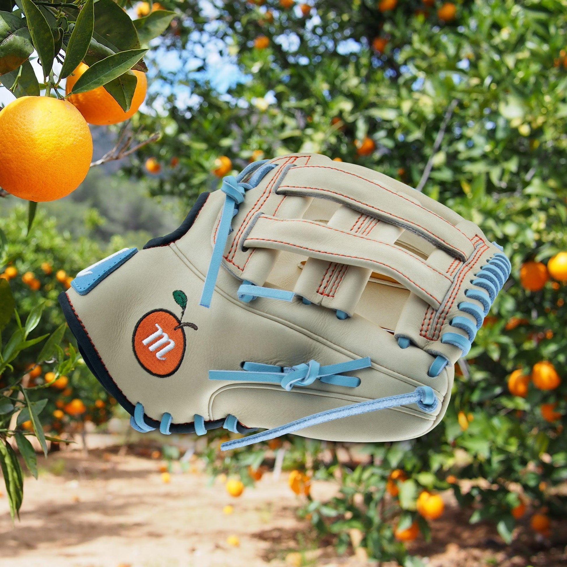 Marucci Nightshift Series Horizon 11.75" Fielding Glove - MFGNTSHFT-0202 – Product View | Smash It Sports | leather, kip, pro