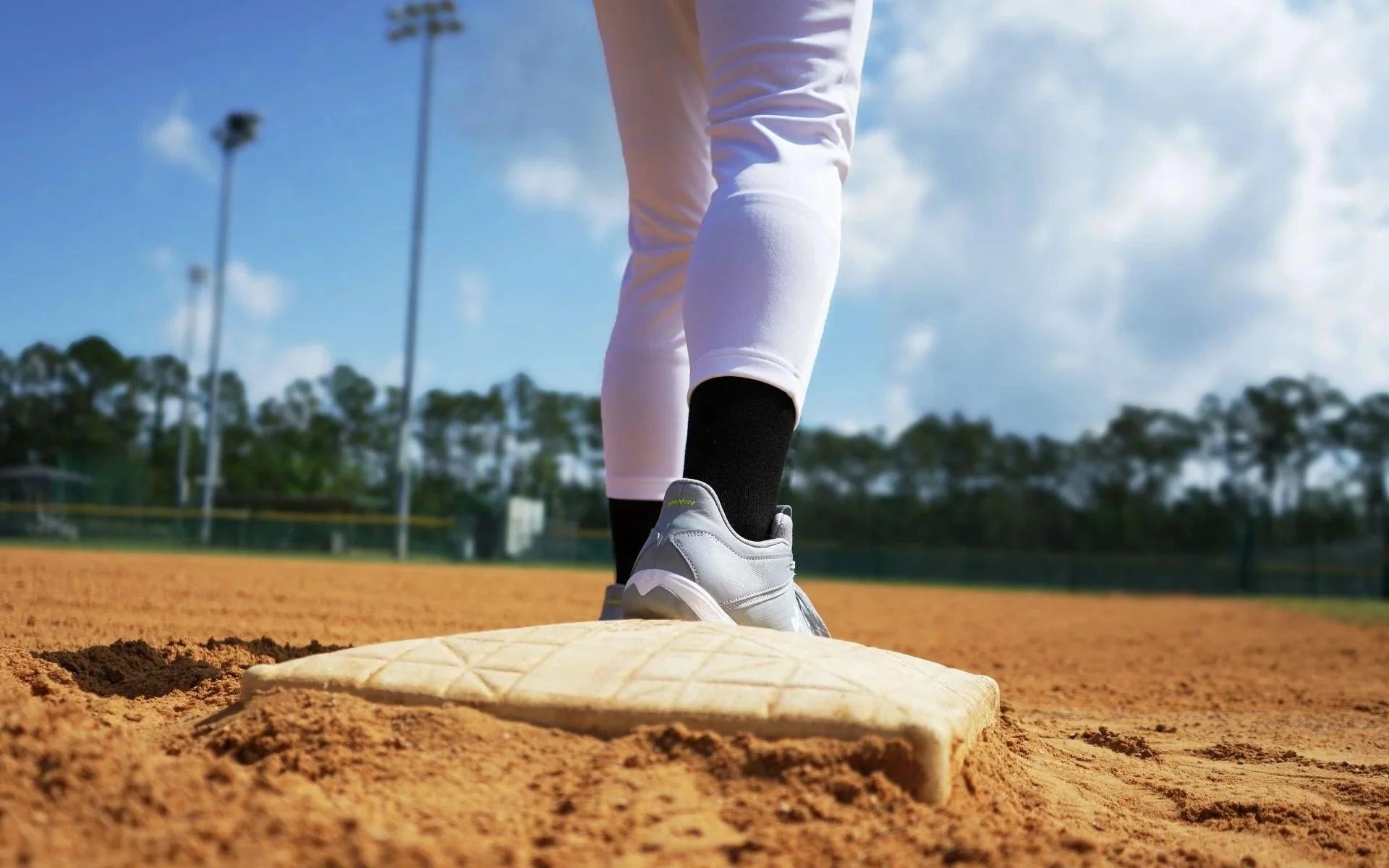 Original Dirty Mids - The Essentials Baseball Pants (White) - Smash It Sports